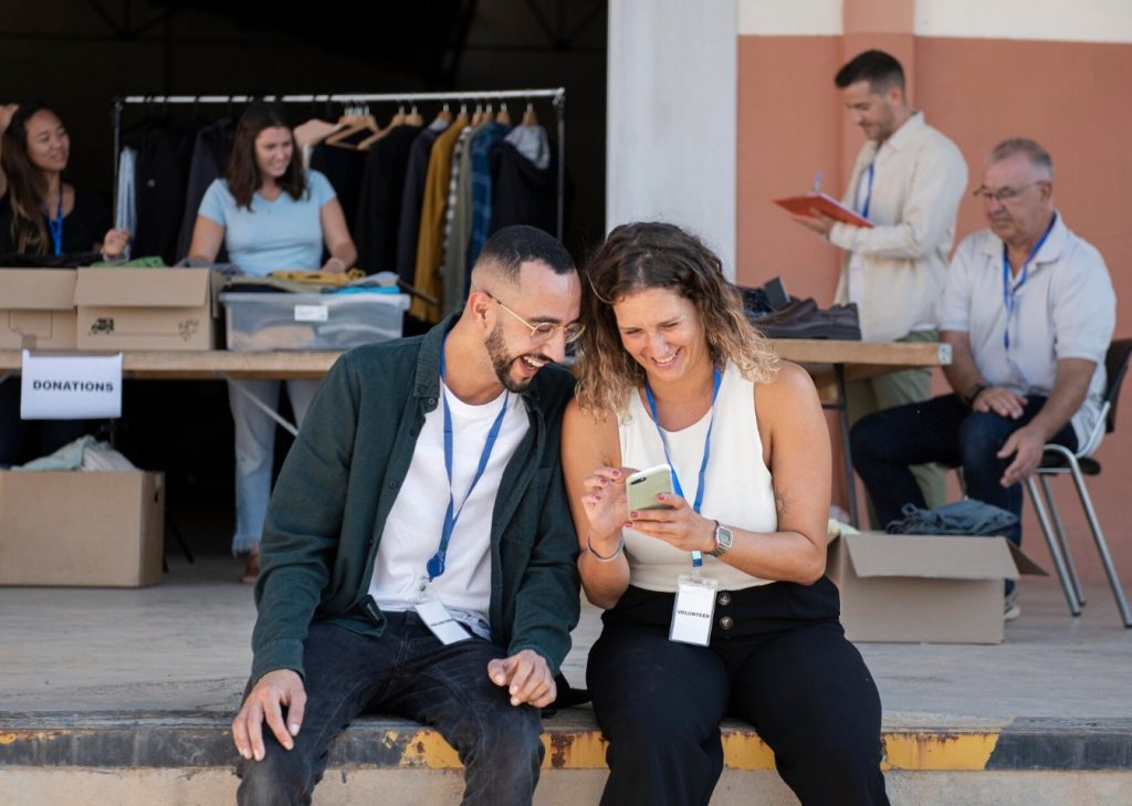 How Smart AR Check-in Gifts Are Revolutionizing Trade Show Lead Generation